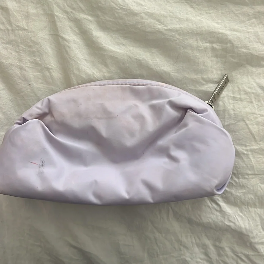 lulu makeup bag , bleach stains and makeup stains - Picture 2 of 6